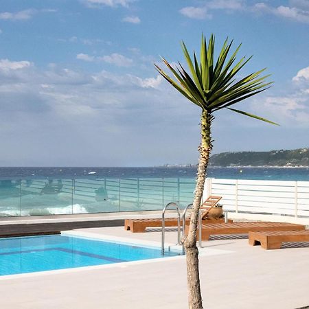 Vaso Beach Front Villa Ialysos  Bagian luar foto